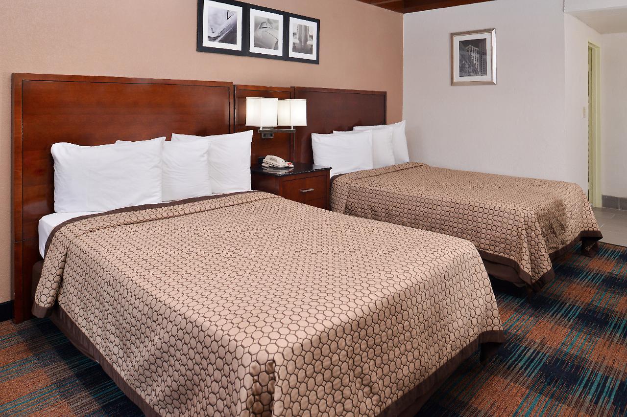 Americas Best Value Inn Augusta Historic Downtown Exterior photo